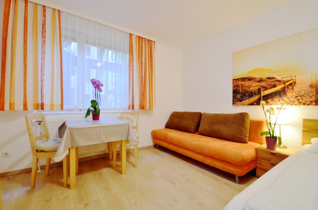 Ajo Central Wien Phòng bức ảnh