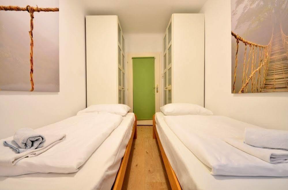Ajo Central Wien Ngoại thất bức ảnh